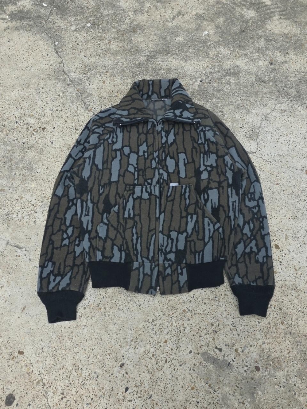 Vintage Carhartt Trebark Camouflage Full-Zip Fleece Jacket